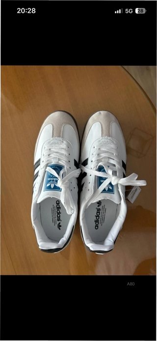 Adidas Samba Talla 38 Blancas y Negras
