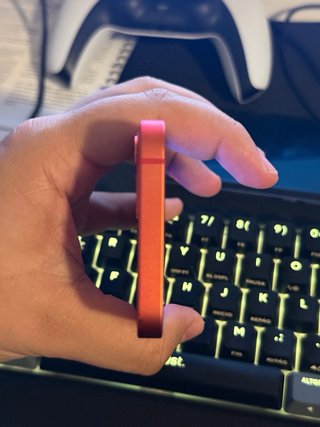 iPhone 12 mini rojo