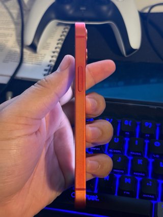 iPhone 12 mini rojo