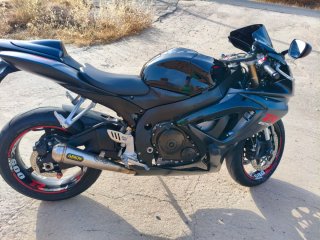 Suzuki GSX 600 2006 Negra