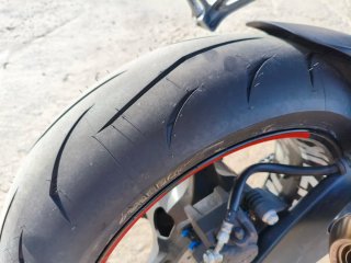 Suzuki GSX 600 2006 Negra
