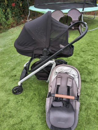 Silla de paseo Maxi-Cosi lila+duo kit asientos ind