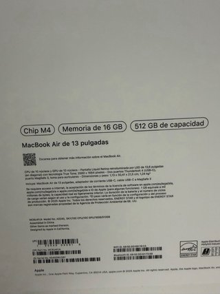 MacBook Air 13,6¨/M4//16GB Memoria/512GB capacidad