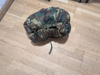 Saco de dormir Altus camuflaje