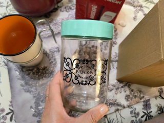 Lote indivisible: mug,taza Nescafé,tazón y frasco