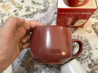 Lote indivisible: mug,taza Nescafé,tazón y frasco