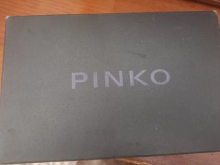 Borsa Pinko in pelle marrone nuova con etichette