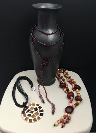 Pack 3 collares étnicos nácar, semillas y cristal