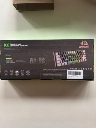 Teclado Ziyoulang K61 62 teclas RGB