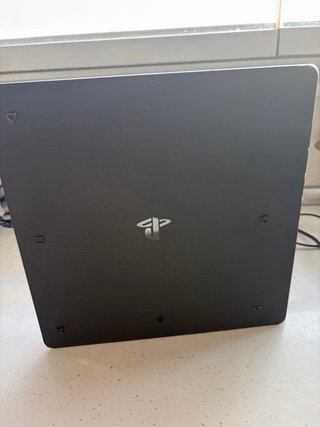 Consola PS4 Slim Negra