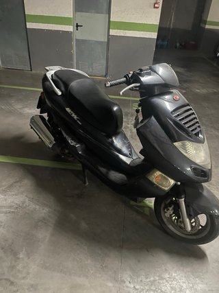 Kymco Bet & Win 250cc Negra