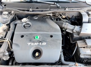 1088798 faro izquierdo skoda octavia berlina (1u2)