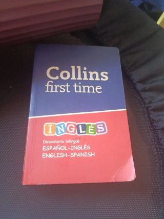 Diccionario de ingles español Collins.
