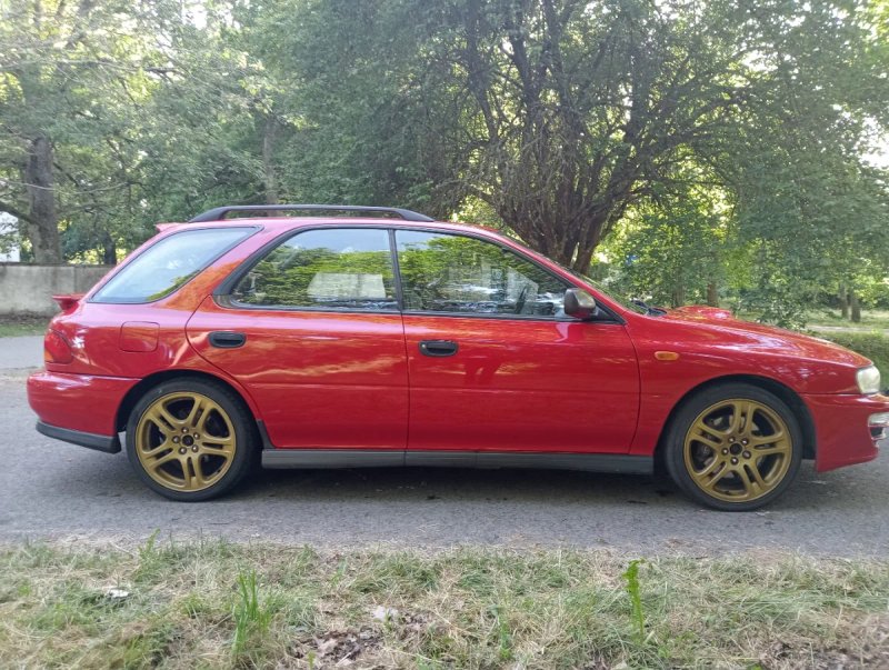 Subaru Impreza 1997 - foto 1
