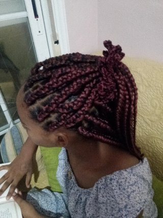 Trenzas africanas negras
