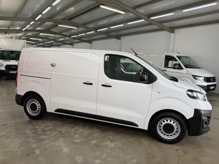 Opel Vivaro furgón 1.5BHDi 120CV 2021