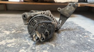 Alternador y tensor 1.9td 230a3000
