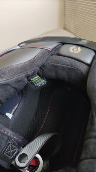 Casco Ducati X-lite Carbono