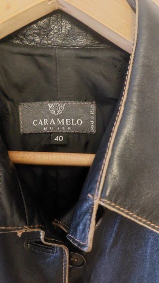 Americana de piel Caramelo