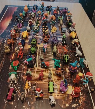 Lote Figuras Kinder Años 90