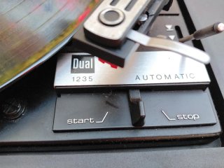 Tocadiscos Dual 1235 Automático