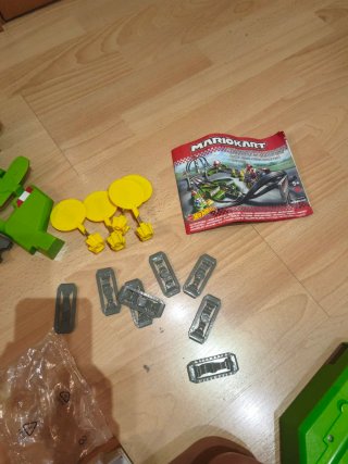 Lote Circuito MarioKart y Ruinas Roca Picuda.