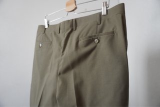 Pantalón vestir Exigency verde caqui talla 48