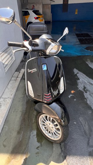 Vespa Sprint 125 ABS Negra