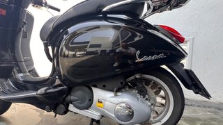 Vespa Sprint 125 ABS Negra