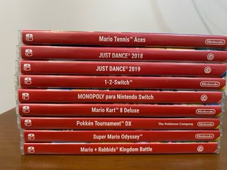 Nintendo Switch + 9 Juegos (muy cuidada)