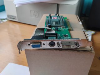 Sapphire Radeon 9250 128MB AGP.