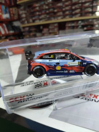 Scalextric Advance Hyundai i20 WRC Sordo