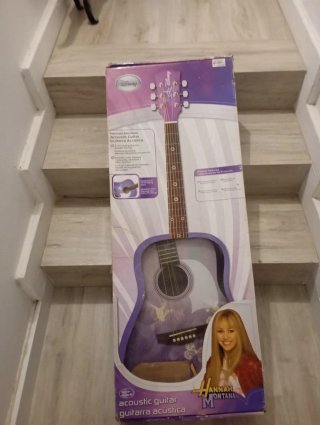Guitarra Acústica Hannah Montana Disney