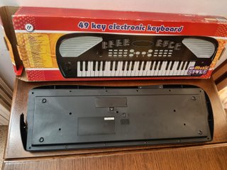 Pianola elettronica My Music Style 49 tasti