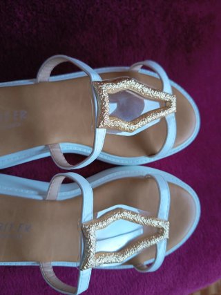 Sandalias