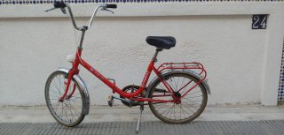 Bicicleta Orbea plegable roja