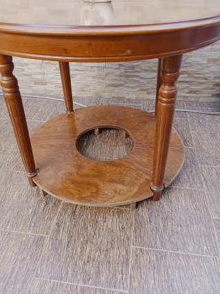 Mesa extensible madera 1,29x1m y cerrada 1 metro