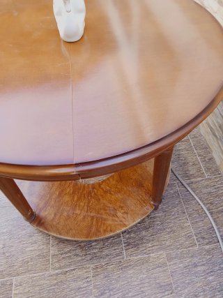 Mesa extensible madera 1,29x1m y cerrada 1 metro