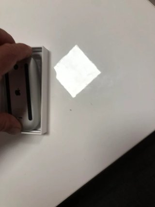 Apple Magic Mouse en caja