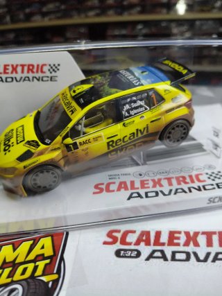 Scalextric Advance Skoda Fabia WRC 2 COHETE SUÁREZ