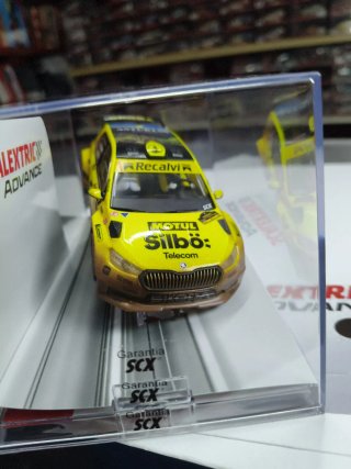 Scalextric Advance Skoda Fabia WRC 2 COHETE SUÁREZ