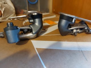 2 Desviadores Traseros Shimano 600 Tricolor