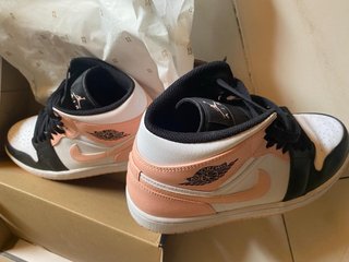 Nike Air Jordan 1 Mid Talla 44.5