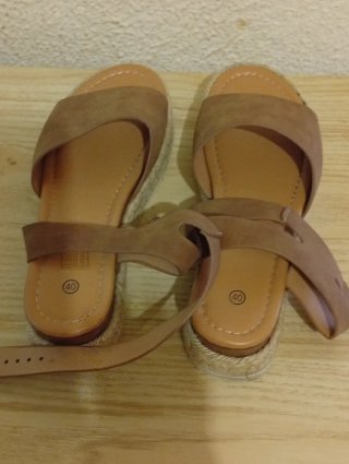 Sandalias Beige/Marrón Talla 40