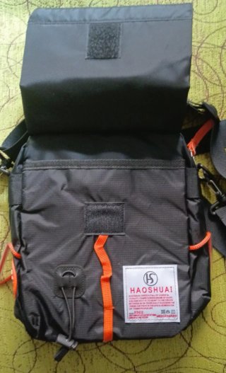 Bolso bandolera Haoshuai Negro y naranja