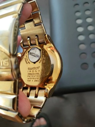 Swatch 007 Goldfinger Cronografo Dorato
