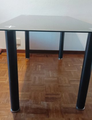 Mesa cristal y metal 140x80x74 cm