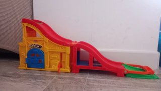 Juego de garaje Fisher-Price Little People