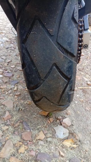 BMW F 650 GS Roja y Plata
