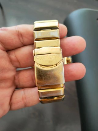 Swatch 007 Oro Cronógrafo